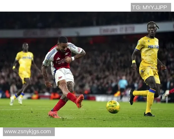 德甲激战阿森纳逆转尤文图斯帽子戏法引爆全场精彩瞬间回顾 德甲激战阿森纳逆转尤文图斯帽子戏法引爆全场精彩瞬间回顾