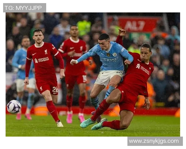 德甲精彩对决曼城与利物浦战成平局帽子戏法引发全场热潮解析