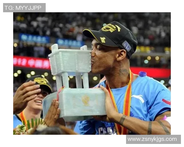 老马与姚明的传奇相遇探讨篮球与人生的深刻哲理