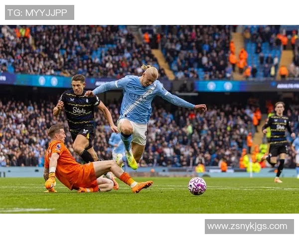 世界杯惊天冷门拜仁逆袭曼城上演帽子戏法引爆全场激情 世界杯惊天冷门拜仁逆袭曼城上演帽子戏法引爆全场激情