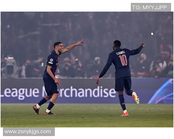 英超热战巴黎圣日耳曼大胜国米神扑瞬间引发转会传闻热潮