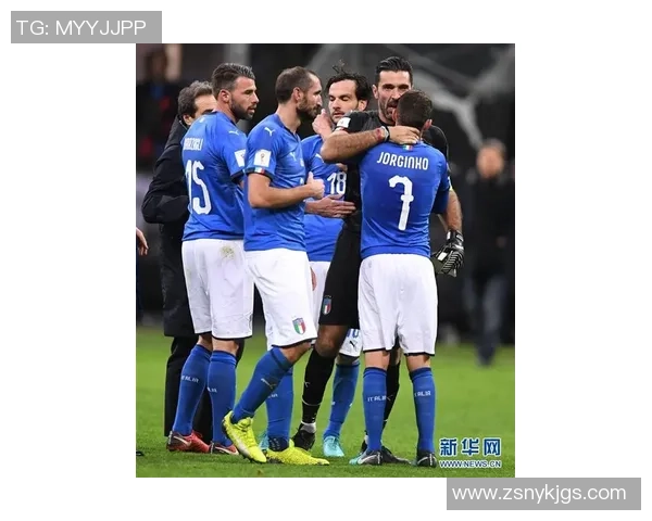 世界杯精彩对决AC米兰与曼联激战成平补时进球引爆全场激情