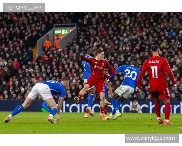 意甲激战巴萨以3-0战胜利物浦乌龙球成比赛转折点战术深度解析