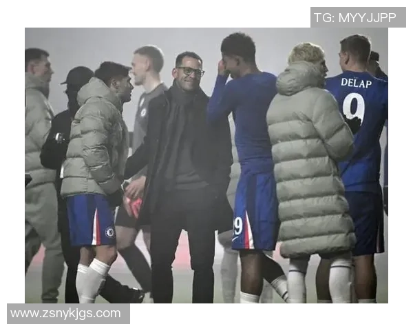 世界杯精彩对决切尔西与阿森纳战成平局帽子戏法引发全场热烈反响