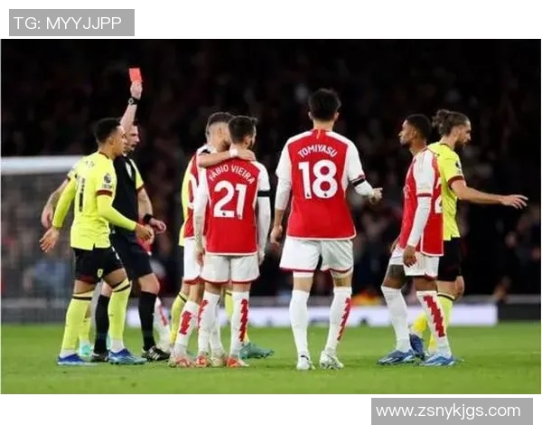 阿森纳友谊赛大胜本菲卡红牌事件引发全场热议与激情