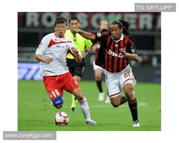 AC米兰逆转那不勒斯2-1精彩瞬间回顾全场热情沸腾