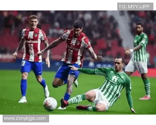 欧冠激战切尔西与马竞握手言和争议判罚引发全场热议